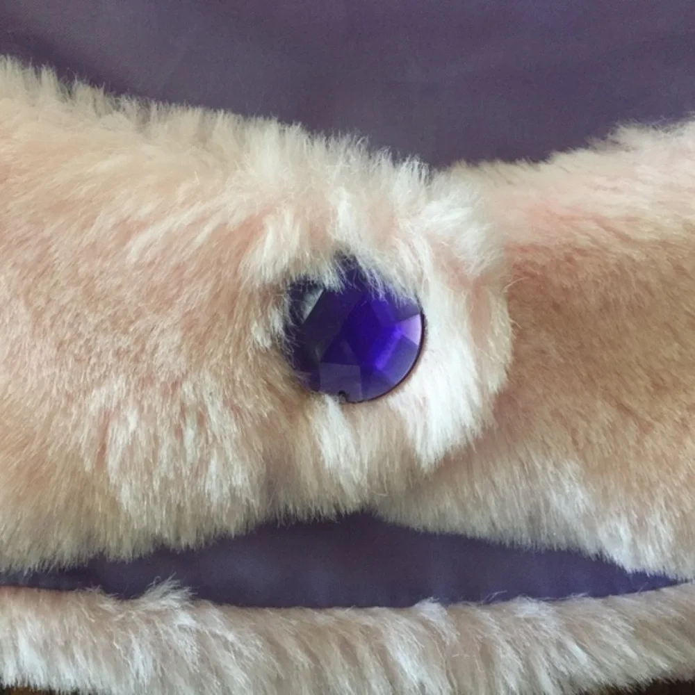 Faux fur pink wrap for Girls